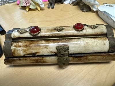 Lovely Rectangular shape buffalo bone jewellery box, trinket box - Image 1