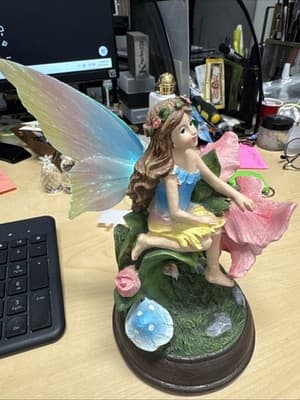 Faerie Glen Seamurmur Fairy Figurine With Fiber Optic Wings - Thumbnail 2