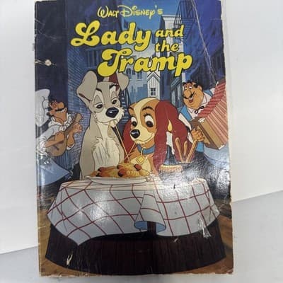 Walt Disney's 'Lady and the Tramp' 1986 Paperback Book, 61 Page Children’s Book - Image 1