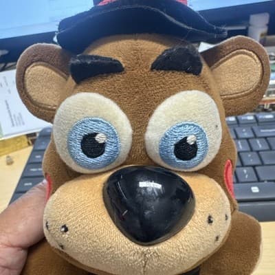 “Five Nights At Freddy’s” 2016, Scott Cawthon. Funko, Freddy Fazbear Red Cheek - Thumbnail 4