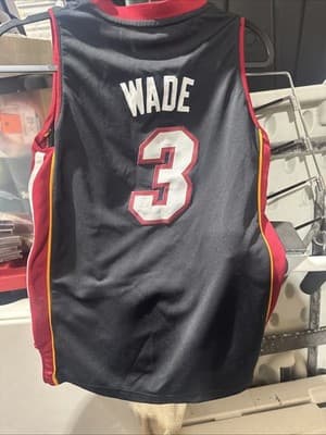 Dwyane Wade miami heat #3 black Adidas NBA jersey Size M Youth - Thumbnail 4