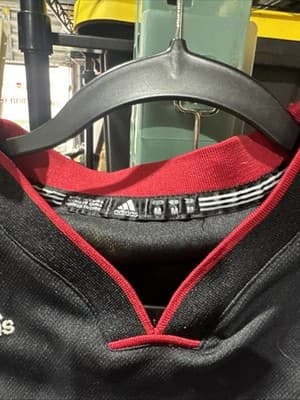 Dwyane Wade miami heat #3 black Adidas NBA jersey Size M Youth - Thumbnail 3
