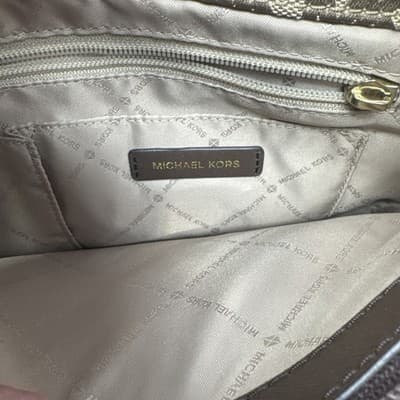 Michael Kors MK Signature Tote Shoulder Handbag Purse Tote Bag - Thumbnail 4