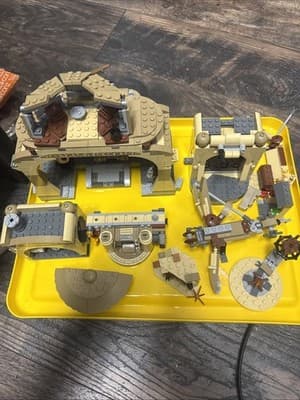 LEGO Star Wars Boba Fett's Throne Room 75326 Set Pieces Parts Incomplite - Image 1