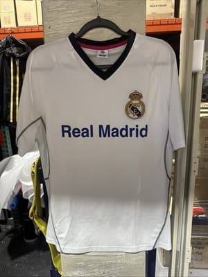 : Real Madrid Official Football Jersey - Size L - New - Image 1