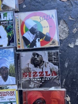 SIZZLA CD Lot 13 reggae - Thumbnail 5