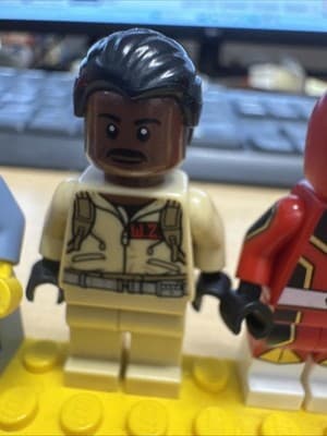 Lego Minifigures Lot Of 6 Minifigs - Thumbnail 3