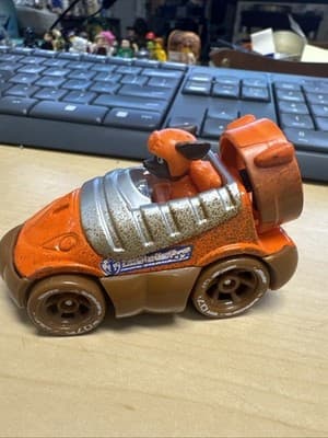 Paw Patrol Off Road Mud True Metal Muddy Zuma Racer Die Cast Vehicle 1:55 Scale - Image 1