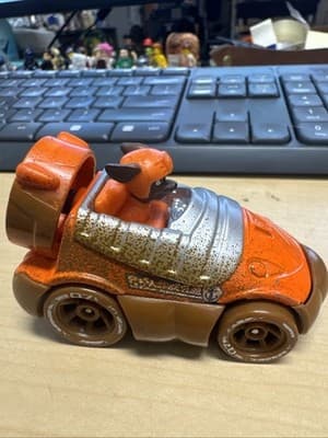 Paw Patrol Off Road Mud True Metal Muddy Zuma Racer Die Cast Vehicle 1:55 Scale - Thumbnail 4