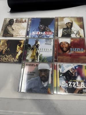 SIZZLA CD Lot 8 reggae - Image 1