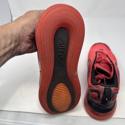 Nike Air Max 720 Size 10 Bright/Crimson Black Cramoisi Vif/Glow AO2924 600 - Thumbnail 4