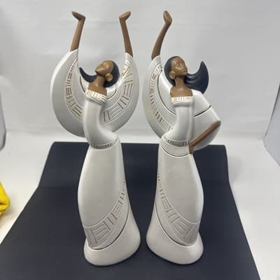 Ebony Treasures Praising Woman 2 Action Figures - Image 1
