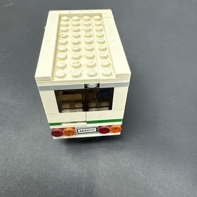 LEGO City Camper Caravan Trailer 60117 Partial Build Clean,Complete Trailer Only - Thumbnail 4