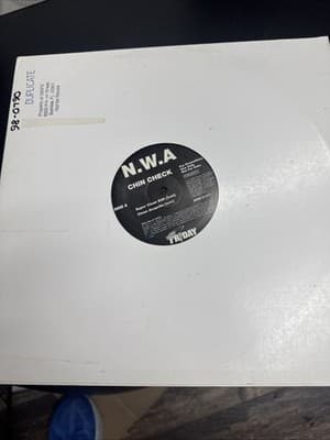 Promotional vinyl single for N.W.A.'s "Chin Check" - Thumbnail 3