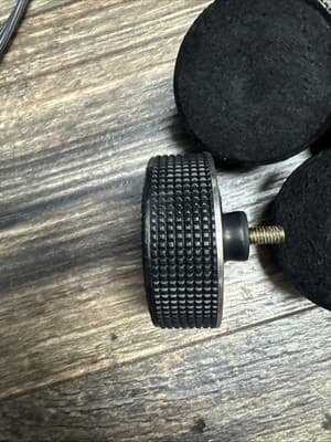OEM Rubber Insulator Feet For Technics SL 1200 MK2 Turntables (Set Of 4) - Thumbnail 3