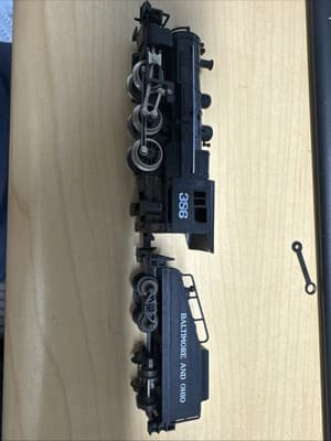 Great N Scale Atlas AT&SF Railroad Locomotive 102 Model 2111 Vintage - Thumbnail 2