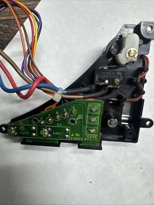 Technics sl1200, sl1210 Mk2. Operations Control Part - Thumbnail 2