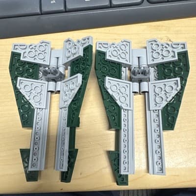 LEGO STAR WARS: Yoda's Jedi Starfighter (75168) Parts - Image 1