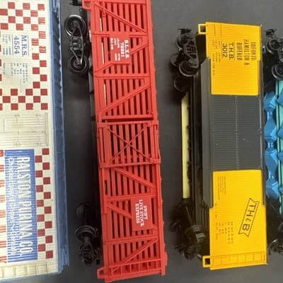 AHM ROCK ISLAND 799 LOCOMOTIVE - Made in Yugoslavia HO+4 New - Thumbnail 4
