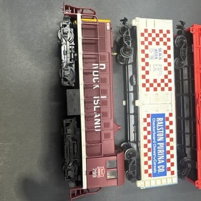 AHM ROCK ISLAND 799 LOCOMOTIVE - Made in Yugoslavia HO+4 New - Thumbnail 2