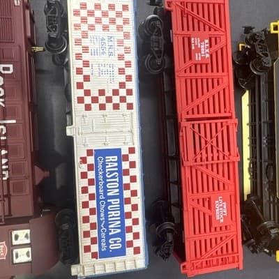 AHM ROCK ISLAND 799 LOCOMOTIVE - Made in Yugoslavia HO+4 New - Thumbnail 3
