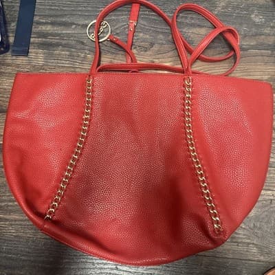 BCBG RED PEBBLED HANDBAG. gold Chain Accents, Leather. 18" Wide, 11"height - Thumbnail 2