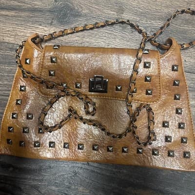 rivet crossbody bag brown leather with faux interior - Thumbnail 2