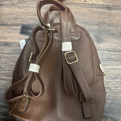 Faux Leather Backpack Purse Bag Gold zipper accent - Thumbnail 3