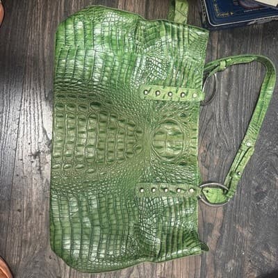 i santi Crocodile Embossed Leather Shoulder Bag Made in Italy - Thumbnail 2
