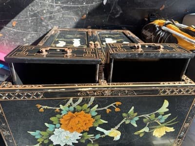 Elegant Chinese Chinoiserie Black Lacquer & Mother of Pearl Cabinet 3x2x1 Ft - Thumbnail 7