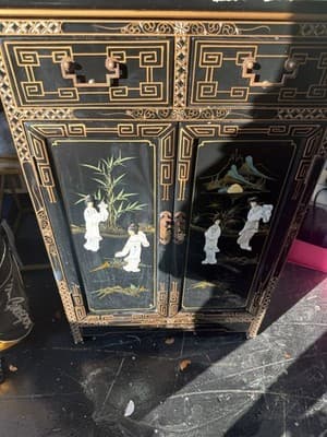 Elegant Chinese Chinoiserie Black Lacquer & Mother of Pearl Cabinet 3x2x1 Ft - Thumbnail 9