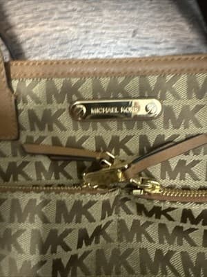 MICHAEL KORS Beige/Brown Signature Canvas Leather Kempton Tote Bag AUTHENTIC - Thumbnail 2