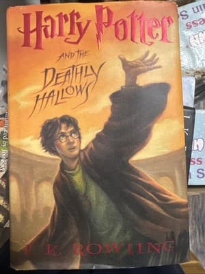 Harry Potter and the Deathly Hallows by J. K. Rowling (2007, HC/DJ) 1st Print - Image 1