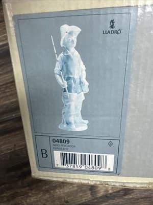 Lladro Porcelain Figurine Fisher Boy Nino Pescador Spain - Thumbnail 5