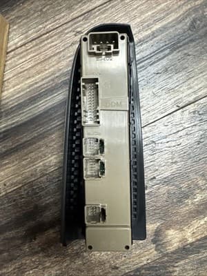 Master Power Window Switch & Bezel for 2003-2006 Chevy Silverado Tahoe 15883319 - Thumbnail 3