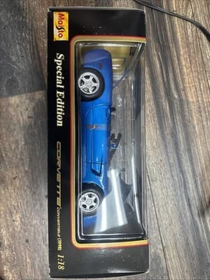 1998 Blue Chevy Corvette Convertible 1:18 Diecast Maisto Specia Edition Car NIB - Thumbnail 3