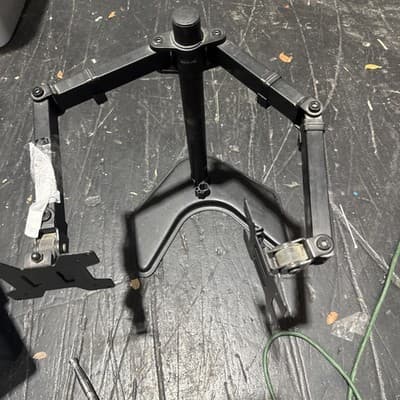 Wali Dual Monitor Desk Mount Stand Bracket 13–27" Adjustable Tilt Swivel - Image 1