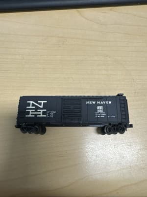 N SCALE, 40' BOX CAR, NEW HAVEN. W/MT COUPLERS,METAL WHEELS. - Image 1