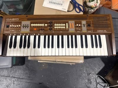 Casio Casiotone 405 Vintage Synthesizer Perfect Condition - Image 1