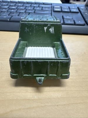 Tootsietoy Army Green Metal Body Willys Jeep USA 453628 4'' L 1 3/4'' W Rare Vtg - Thumbnail 6