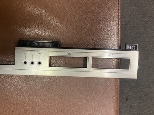 Sanyo m-x920 , Front Panel - Image 1
