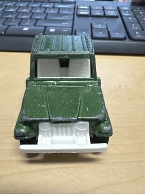 Tootsietoy Army Green Metal Body Willys Jeep USA 453628 4'' L 1 3/4'' W Rare Vtg - Thumbnail 5