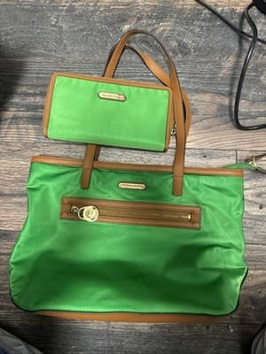 michael kors Lighty Used- Medium Nylon tote bag With Wallet - Image 1
