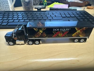 Matchbox Collectibles Convoy CCY02B Ford Aeromax Tractor Trailer Dos Equis - Image 1