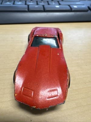 Vintage Hot Wheels 1975 Corvette Stingray Red Orange/Yellow Stripes Gold Wheels - Thumbnail 2