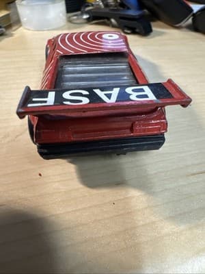 Imperfect 1:24 Diecast Car BURAGO BMW M1 RALLY BASF No Box AS-IS - Thumbnail 3