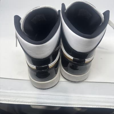 Jordan 1 Mid SE Patent Black Gold Size 10 - Thumbnail 3