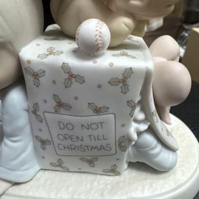 Precious Moments Retired Figurine Mint Boy, Puppy, Baseball, 1989 Christmas Box - Thumbnail 3