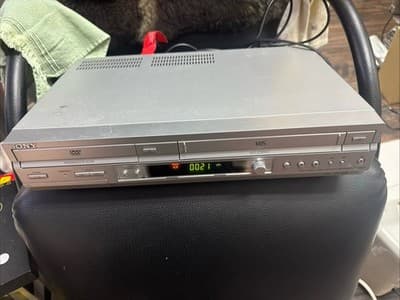Sony SLV-D550p DVD/ VCR Combo Video Cassette Recorder Player Tested Working - Image 1