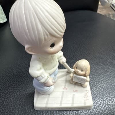 Precious Moments 115479 “Blessed Are They That Overcome” 1987 With Puppy - Thumbnail 2